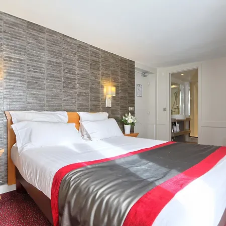 Mondial Hotel 3*
