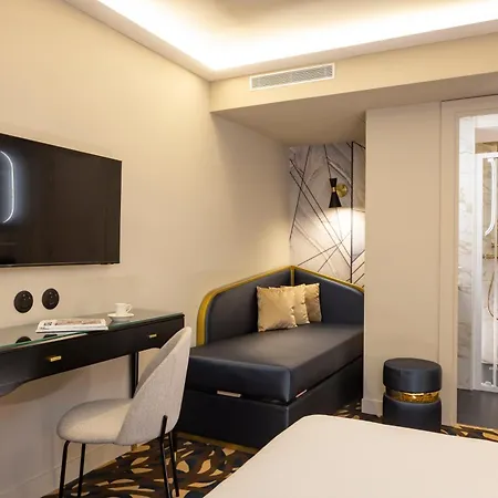 Mondial Hotel 3*