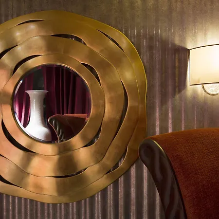 Mondial Hotel 3*