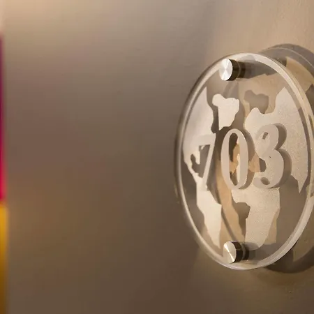 Mondial Hotel Paris