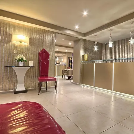 Hotel Mondial 3*