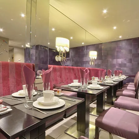 Hotel Mondial 3*