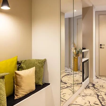 Mondial Hotel
