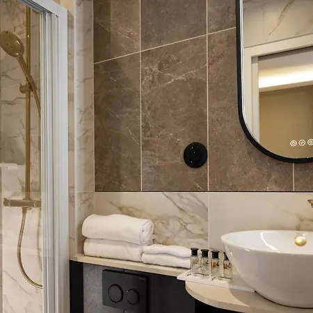 Отель Mondial 3*