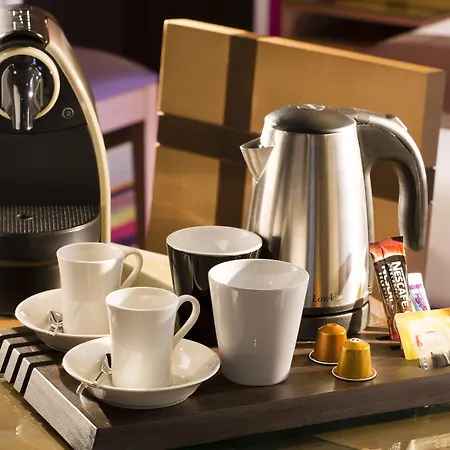 Отель Mondial 3*