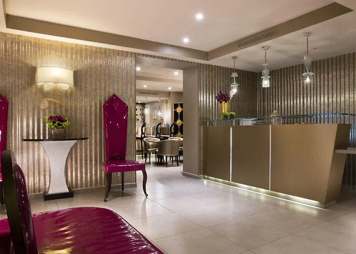 Mondial Hotel Paris